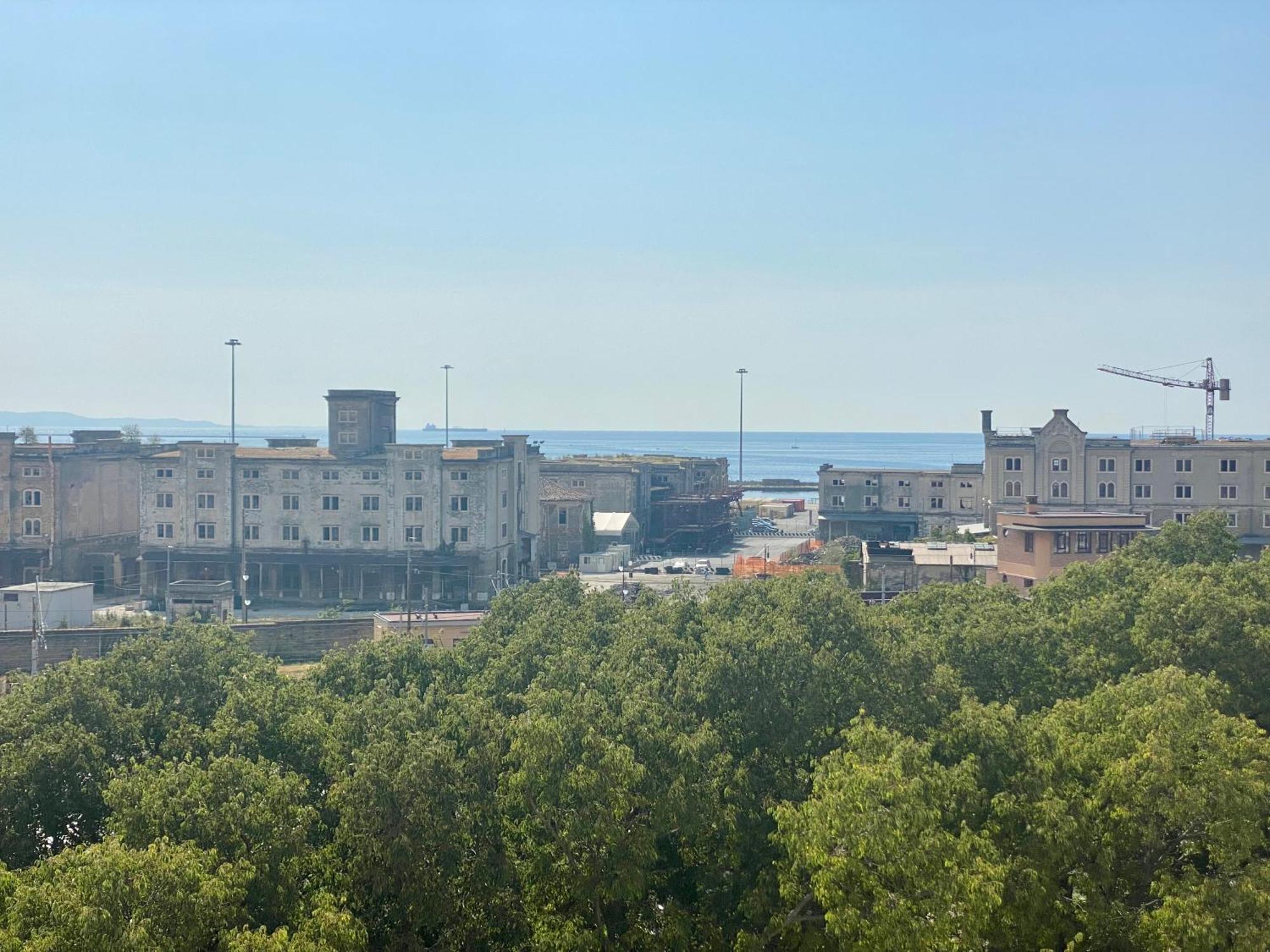 B&B Porto Vivo Trieste Ngoại thất bức ảnh
