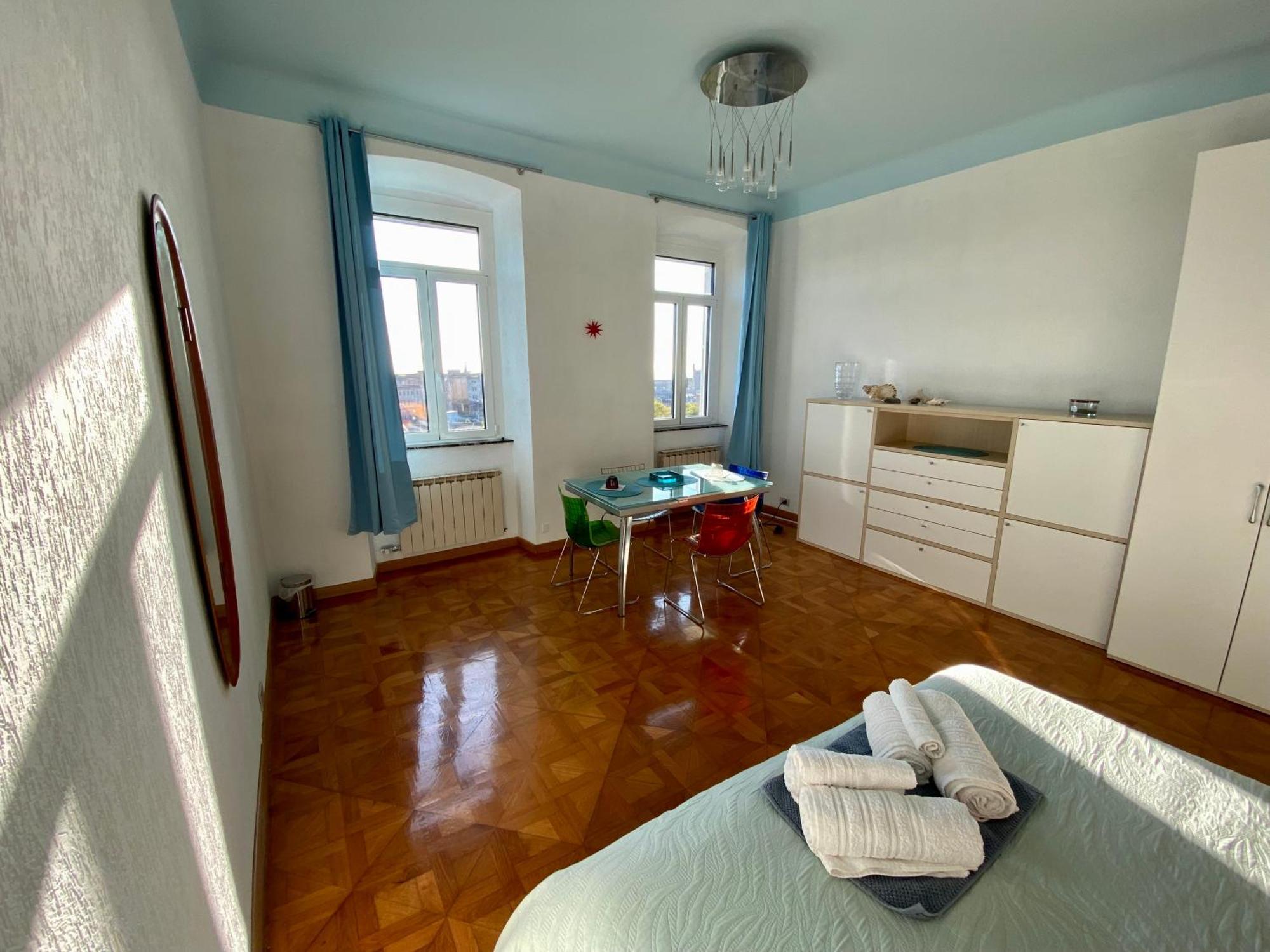 B&B Porto Vivo Trieste Ngoại thất bức ảnh
